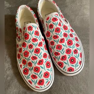 Vans Poppies Slip-Ons (limited print)